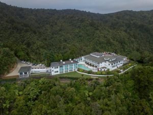 WAITAKERE ESTATE